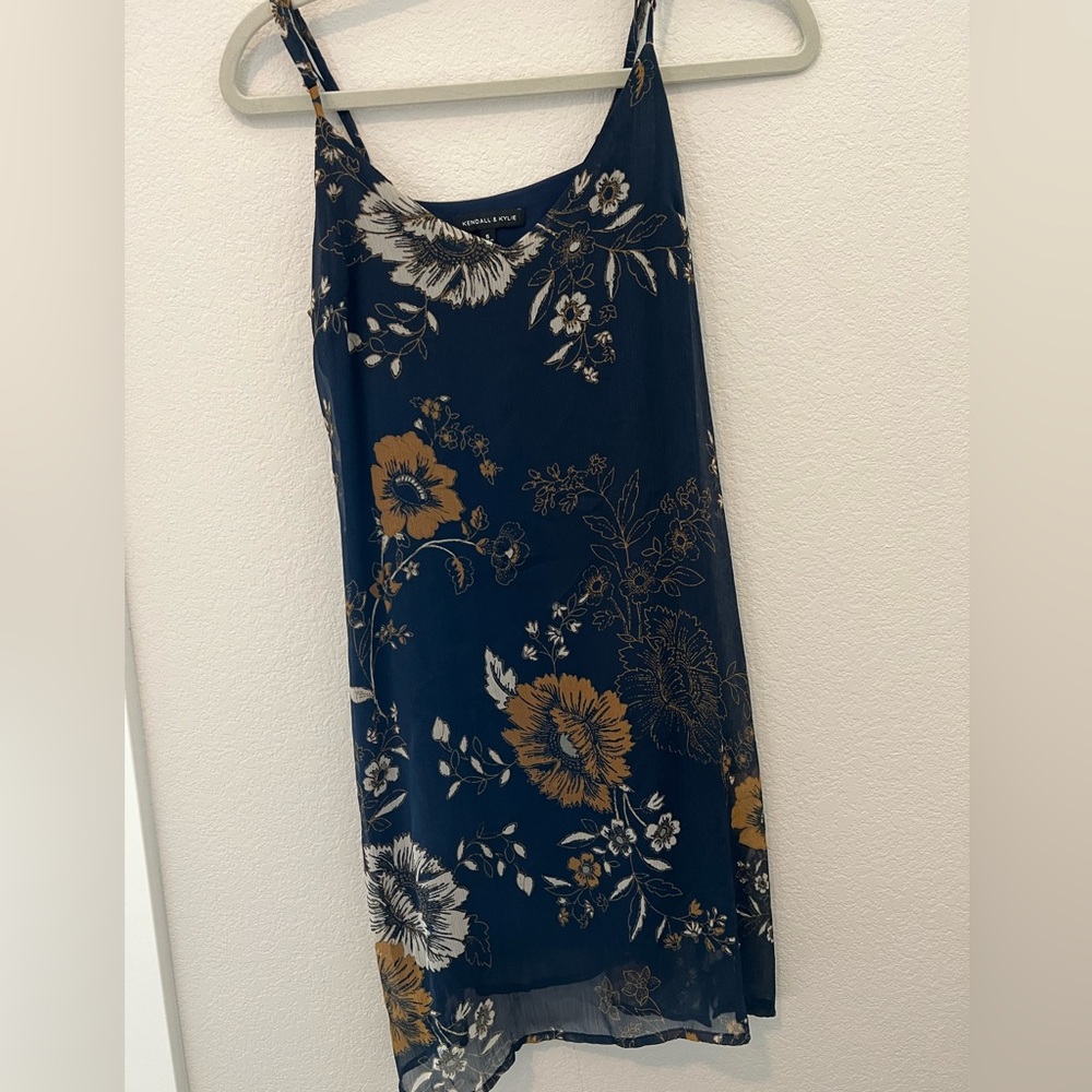 Kendall & Kylie Blue Floral Dress